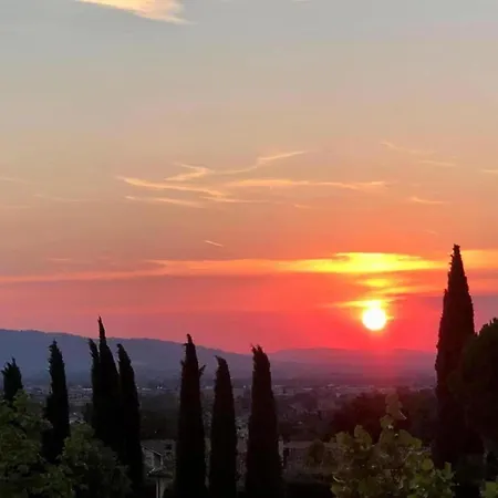 Farmhouse Near Lake Trasimeno With Pool, Cleaning Included