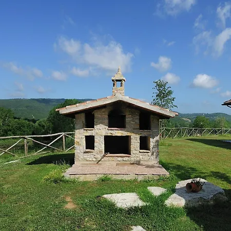Ferienhaus Farmhouse Near Lake Trasimeno With Pool, Cleaning Included