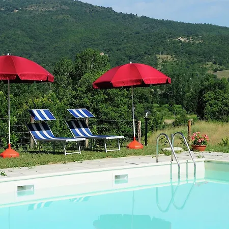 Farmhouse Near Lake Trasimeno With Pool, Cleaning Included Passignano sul Trasimeno